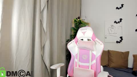 GMT7TueWedThSu 0300am-0900am. Sa 1000am-0400pm online show from October 29, 8:32 pm