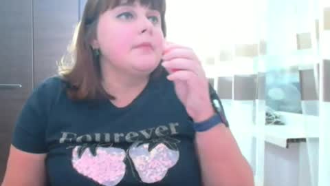 Nicole online show from November 14, 5:11 pm