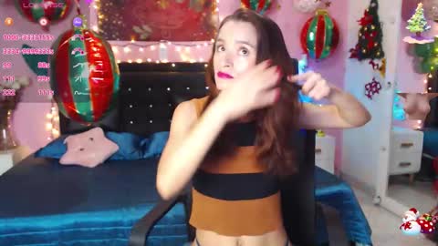 Nicole Santana online show from December 19, 11:45 pm