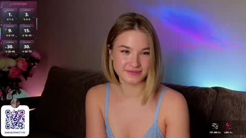 Snapshot of nicole_w00 chatting on February 28, 8:28 pm Nicole online show from February 28, 8:28 pm