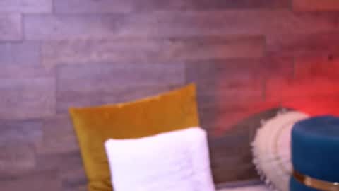 Nicole online show from December 21, 7:59 am