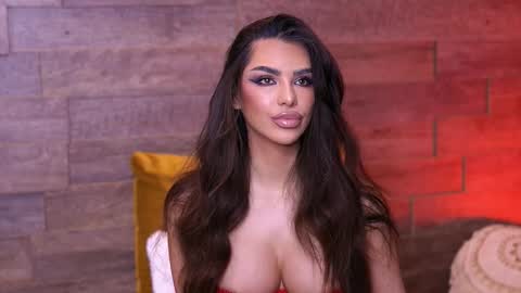 Nicole online show from December 23, 7:17 am