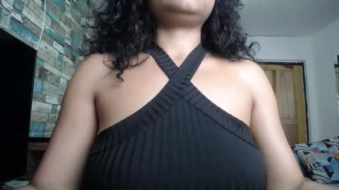 Nicole online show from February 2, 5:11 pm