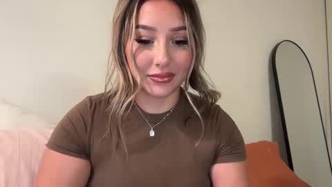 nicolelovesyou444 online show from September 11, 1:22 pm