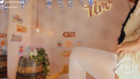 Andrea give it a thumbs up please its important  online show from October 4, 12:25 pm