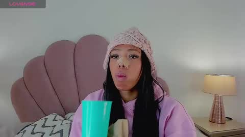 NICOLE online show from October 9, 12:14 pm