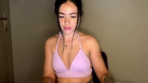 Nicole online show from May 8, 7:30 pm