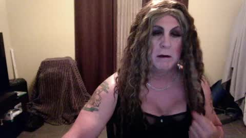 Nicole CD online show from May 9, 2:06 am