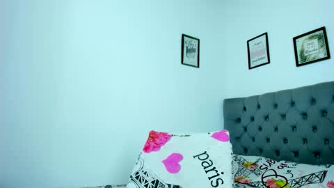  ELIZABETH  online show from November 17, 1:33 am