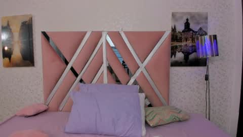 nicoll_89 online show from June 6, 1:27 pm
