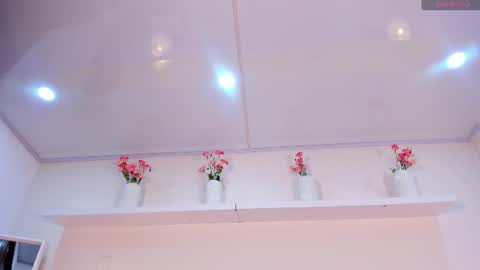 Snapshot of nicolle_evanss_ chatting on July 14, 10:21 am nicolle_evanss_ online show from July 14, 10:21 am