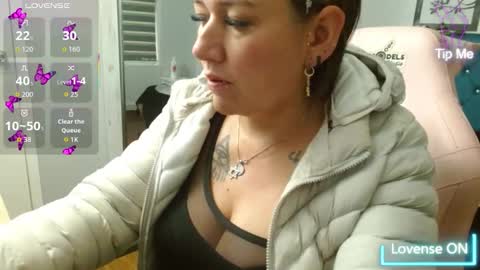 Daniela aponte online show from March 2, 11:39 am