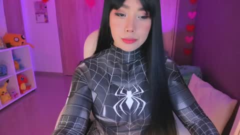 Snapshot of nicollemeyer chatting on April 30, 6:53 am Nicolle Go to Visit online show from April 30, 6:53 am