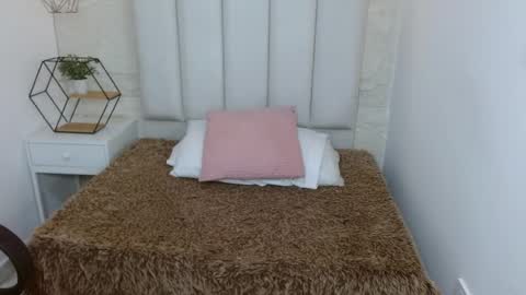 Nicollet online show from March 20, 3:33 am