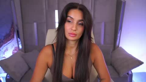 Nicole online show from July 14, 10:43 am