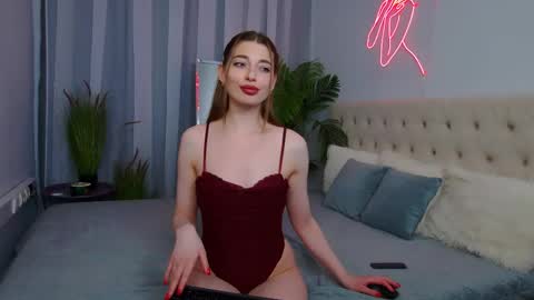Snapshot of nicolros chatting on May 19, 3:07 pm NicolRos online show from May 19, 3:07 pm