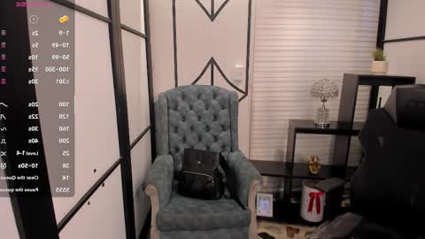 NicolRoss online show from November 25, 9:37 pm