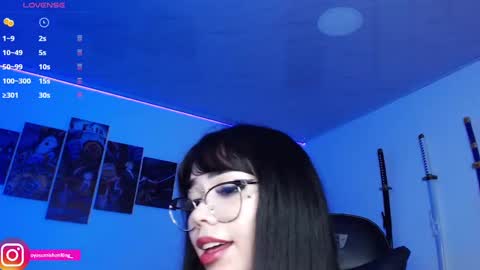 Snapshot of nicorobinn chatting on December 12, 2:04 am Lizzie online show from December 12, 2:04 am