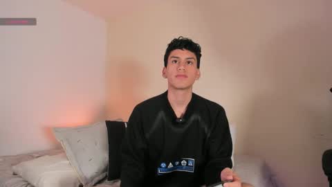 Snapshot of nicoymark1 chatting on February 14, 5:59 am Nico y Mark online show from February 14, 5:59 am