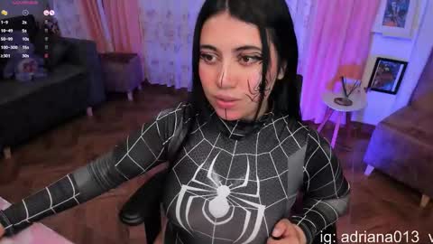 Snapshot of nidrii_07 chatting on November 1, 4:36 am      900   300   online show from November 1, 4:36 am