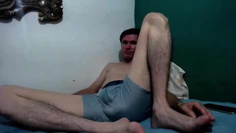 Snapshot of nielsvangoh01 chatting on March 3, 2:07 am nielsvangoh01 online show from March 3, 2:07 am