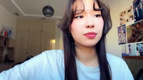 Snapshot of nievesshippey chatting on February 14, 10:01 am Hanna online show from February 14, 10:01 am