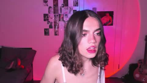 Daisy online show from October 14, 8:48 am