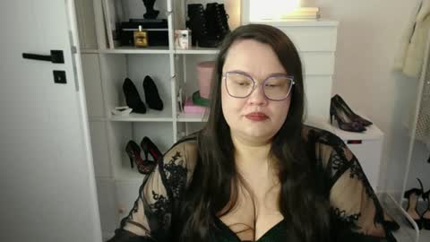 Holly online show from March 30, 6:36 am