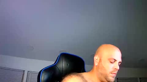 nightlifecouple online show from October 10, 3:38 am