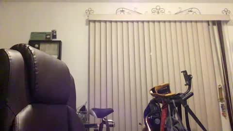 nightmoves1970 online show from September 9, 2:33 am