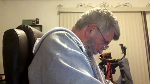 nightmoves1970 online show from September 17, 2:13 am