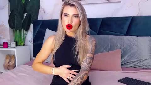 Iris online show from October 9, 8:56 am