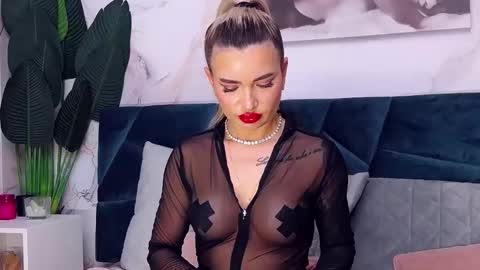 Iris online show from November 10, 9:19 am