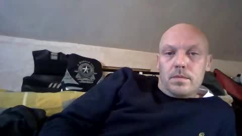 nighttime online show from December 6, 8:51 pm