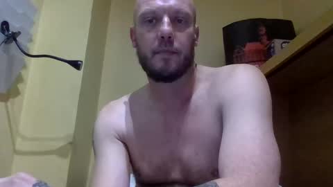nighttime online show from October 14, 7:03 pm