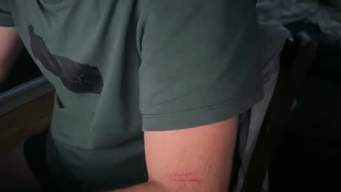 Snapshot of nightwalker06 chatting on February 9, 3:05 pm nightwalker06 online show from February 9, 3:05 pm