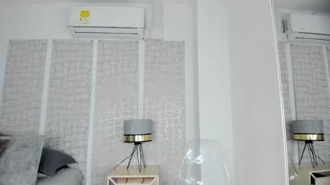 Niicole online show from November 27, 7:16 pm