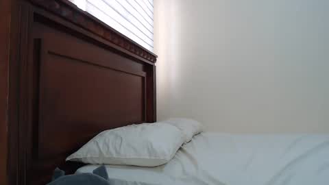 Snapshot of niina_jones chatting on March 3, 3:31 pm Niina Jones online show from March 3, 3:31 pm