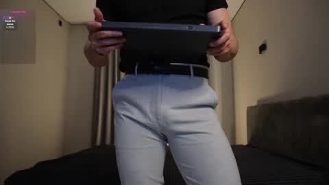 Nik online show from February 24, 5:22 pm