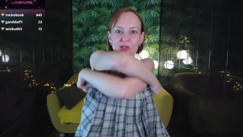 Snapshot of nika_gentle chatting on January 3, 11:46 am Nika online show from January 3, 11:46 am