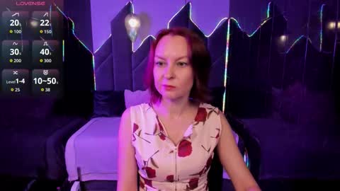 Snapshot of nika_gentle chatting on October 20, 5:30 am Nika online show from October 20, 5:30 am