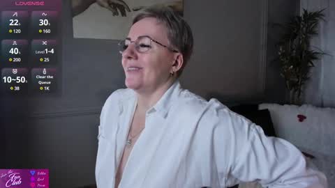 Nika online show from February 14, 8:42 am