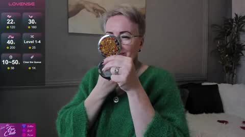 Nika online show from February 15, 8:44 am