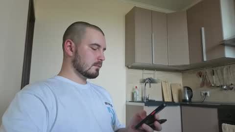 Snapshot of nikbusiness chatting on October 4, 10:02 am Nick online show from October 4, 10:02 am