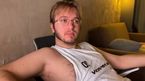 Celine online show from November 9, 7:06 am