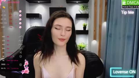 niki_cutes online show from February 12, 1:06 pm