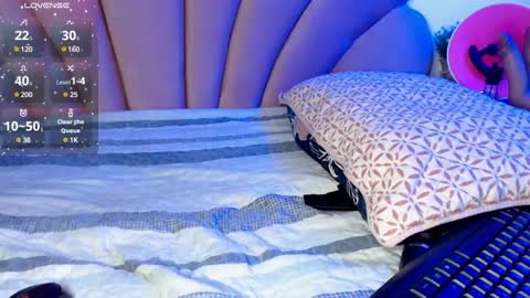    online show from January 29, 10:11 pm