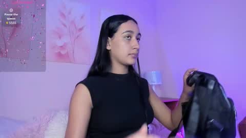    online show from November 1, 7:05 pm