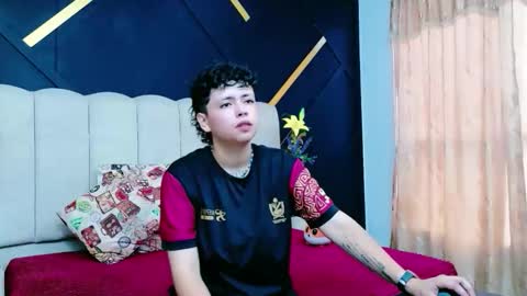 Nikievanz online show from May 4, 7:10 pm