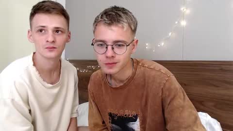 Snapshot of nikikerry_cum_ chatting on March 14, 1:38 pm nikikerry_cum_ online show from March 14, 1:38 pm